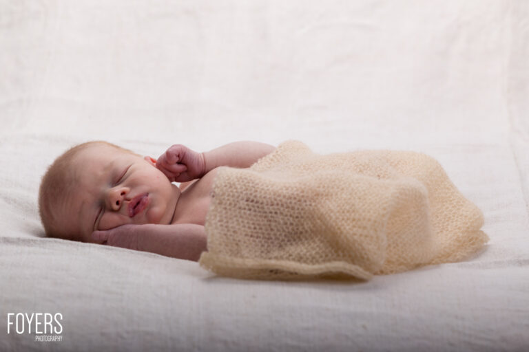 Newborn – Behind the scenes