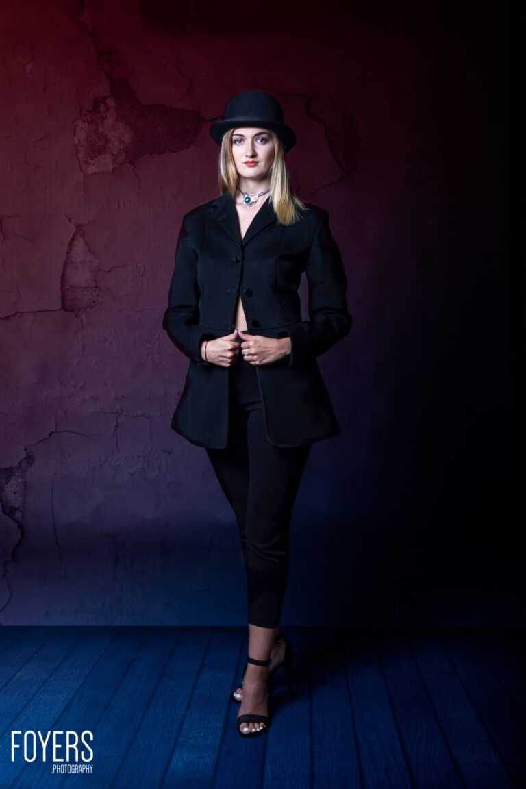 WEEK 37	Portrait: Fashion