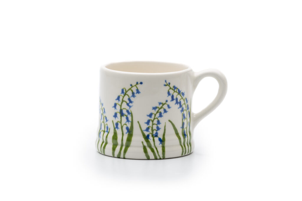 Hannah Berridge hand-paint ceramics, She loves what she does