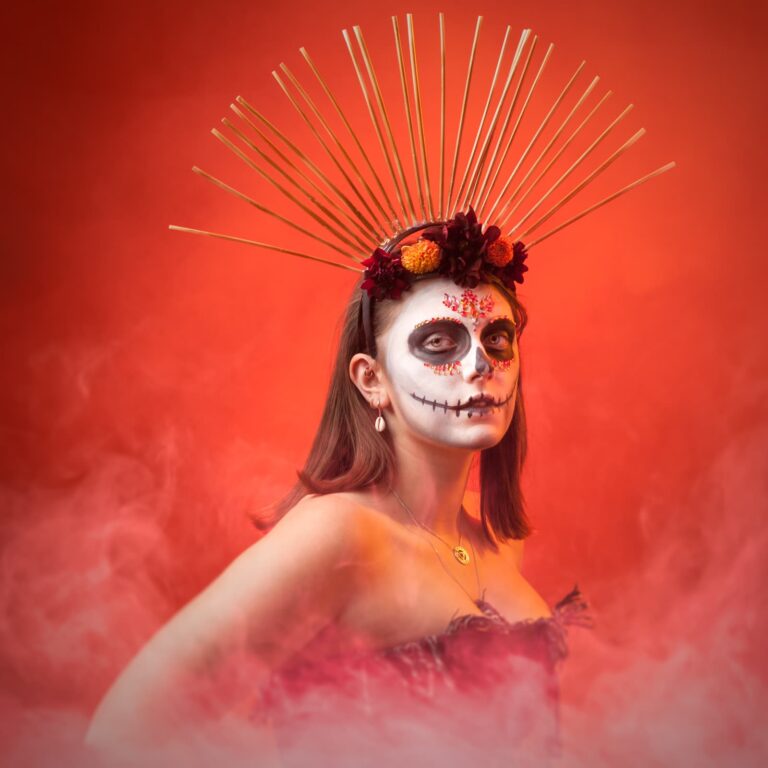 Behind the scenes – Halloween photoshoot of Olive