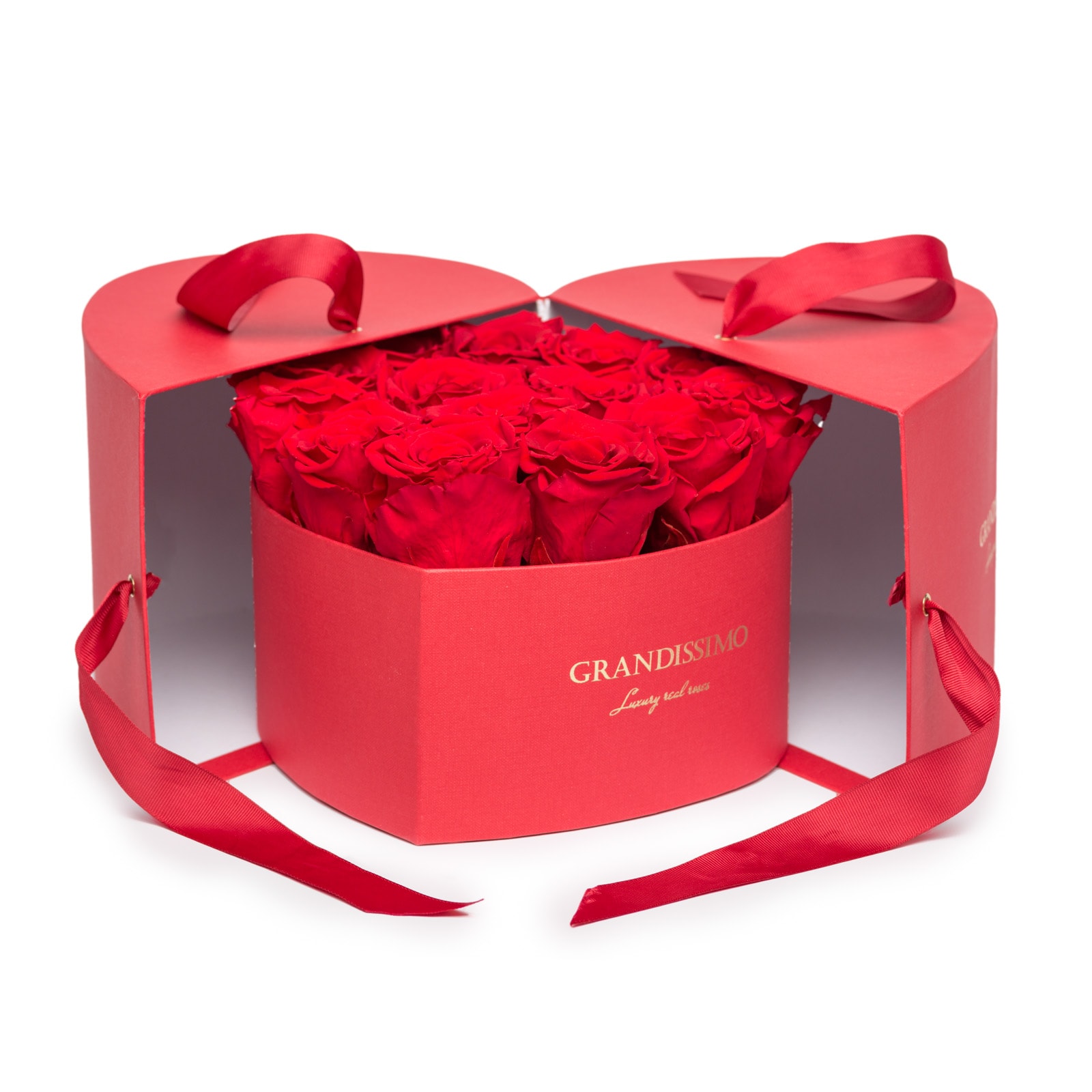 Product photograph of a red Grandissimo heart-shaped gift box of roses on a white background