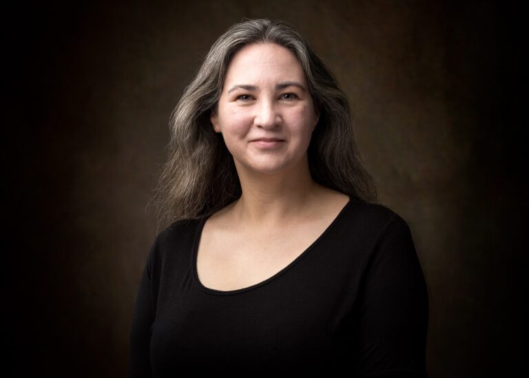 Elizabeth Boyle – Headshots
