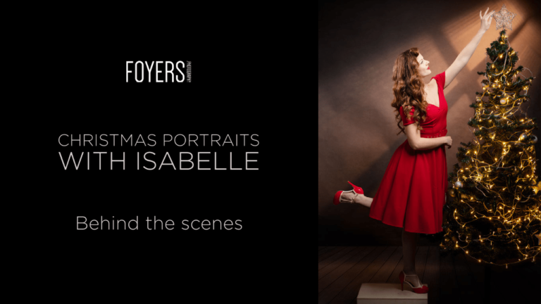 Behind the scenes – Christmas  portraits with Isabelle
