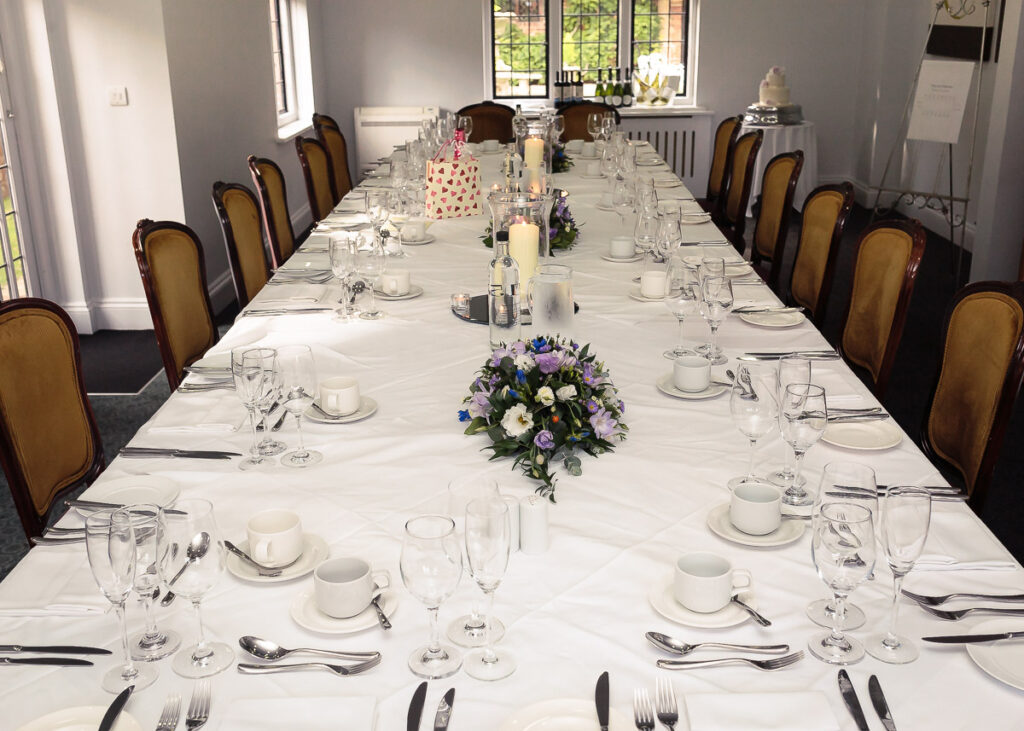 woodbridge shire hall wedding and seckford hall Foyers Photography