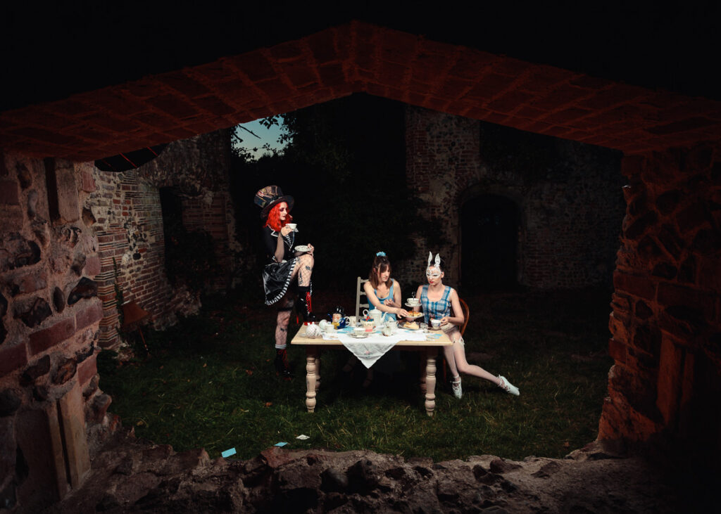 alice in wonderland foyers photography 1160