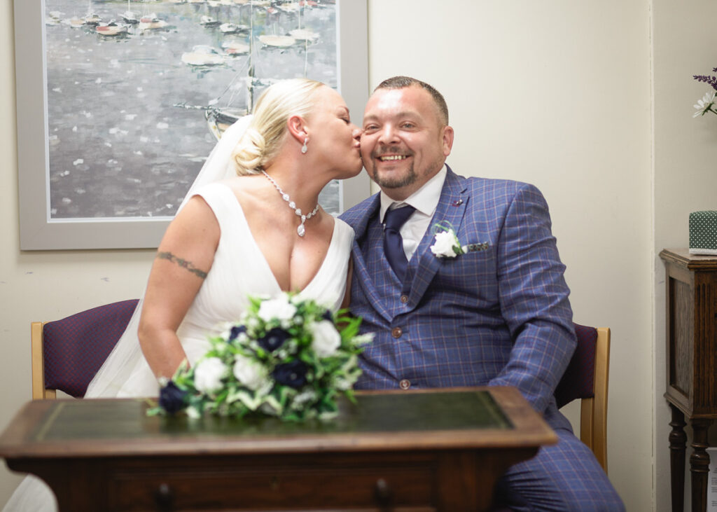 katie and sam wedding foyers photography 1560