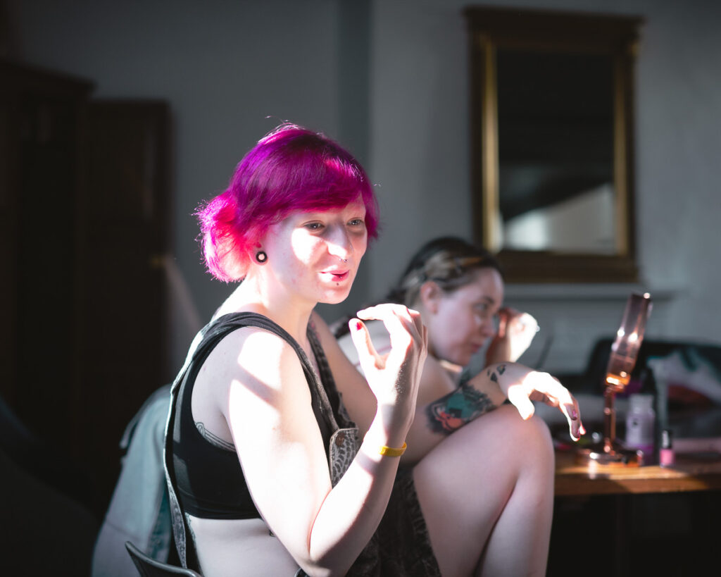 Snapdragons in Bloom: Behind the Scenes at Last pub Standing, Norwich
