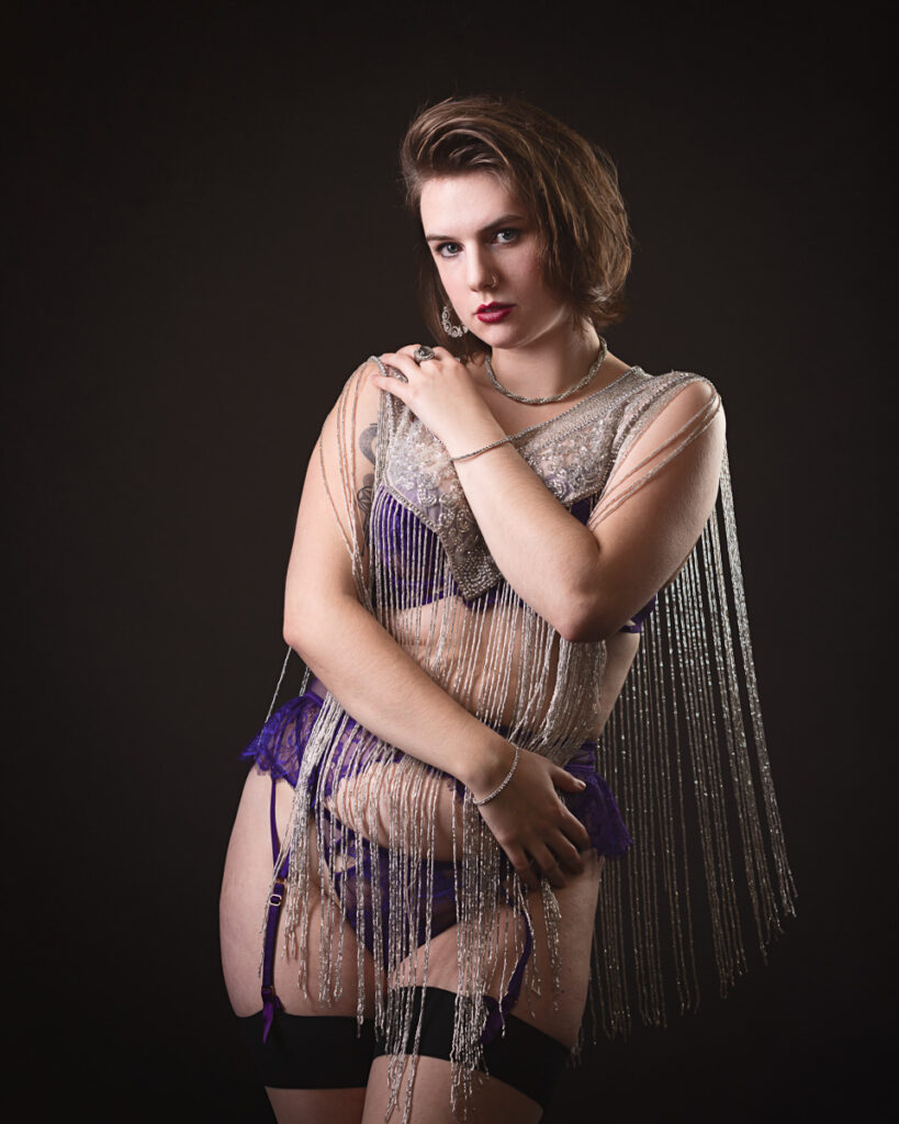 bobbie derrière foyers photography 1916 edit