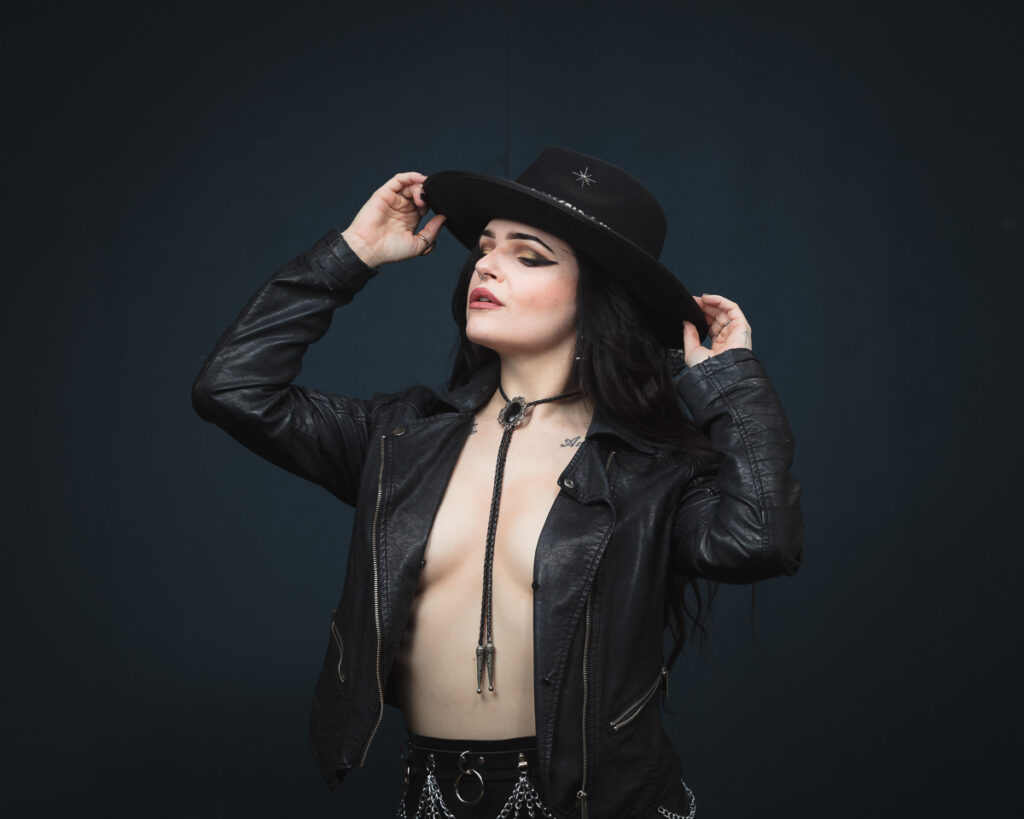 goth cowgirl 26847 foyers photography