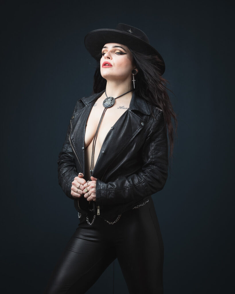 goth cowgirl 27131 foyers photography