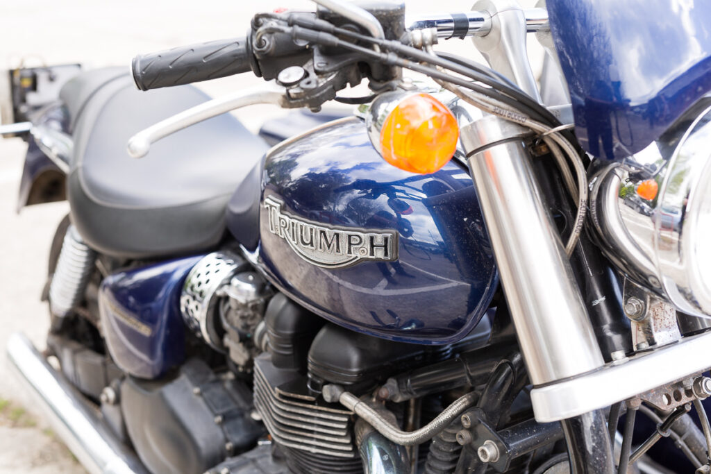 ladybiker 0001 20190426 copyright foyers photography