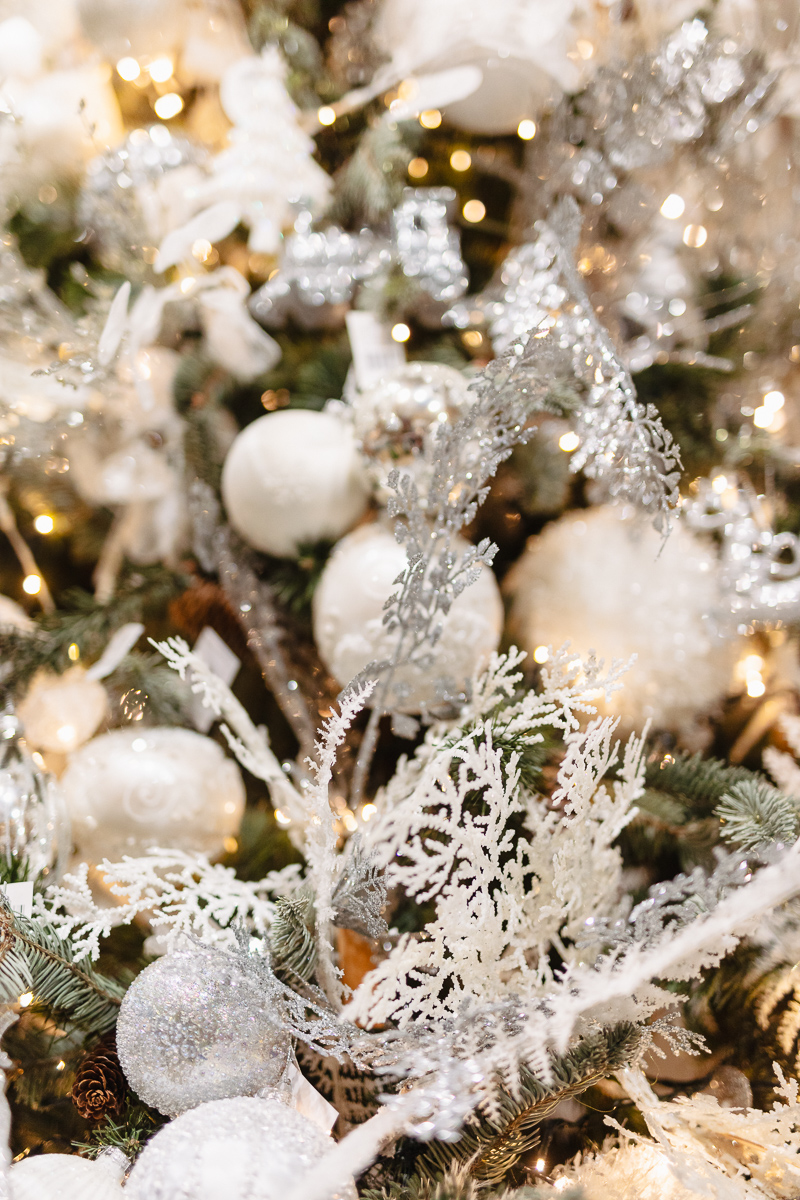 redhouse christmas barn foyers photography 438