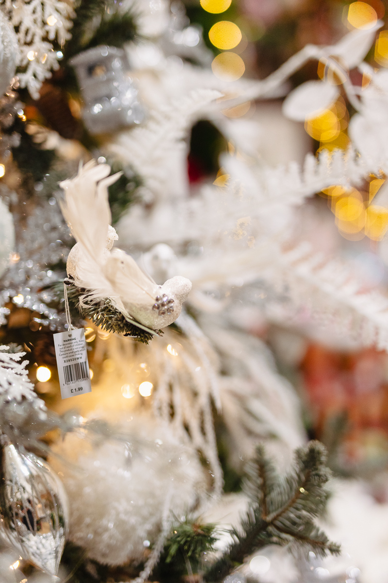 redhouse christmas barn foyers photography 457