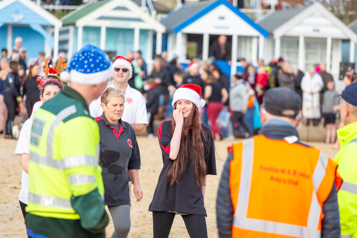southwold christmas 2023 swim foyers photography 53