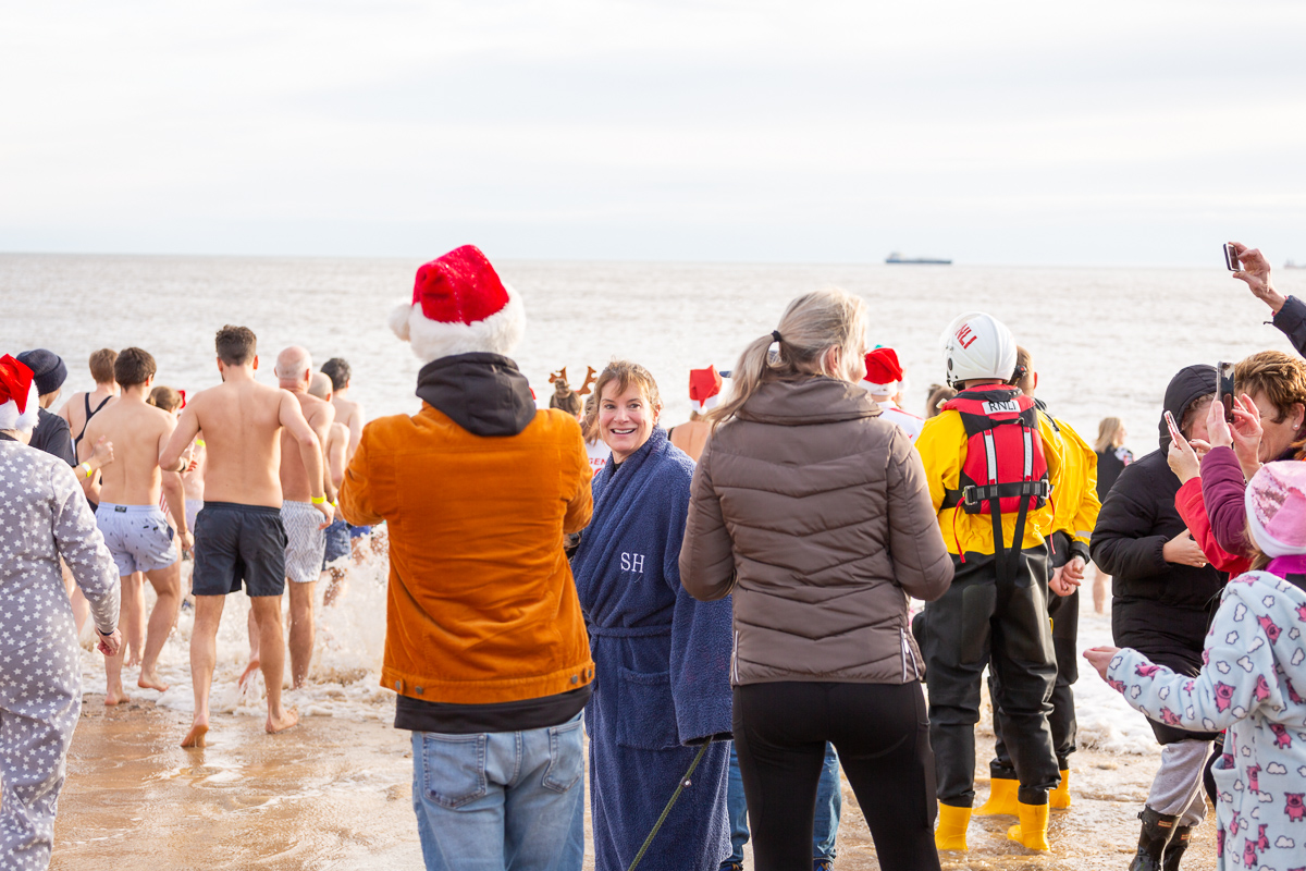 southwold christmas 2023 swim foyers photography 109 1