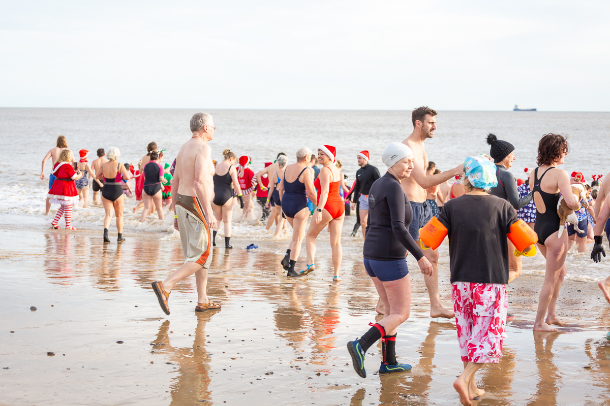 southwold christmas 2023 swim foyers photography 121 1