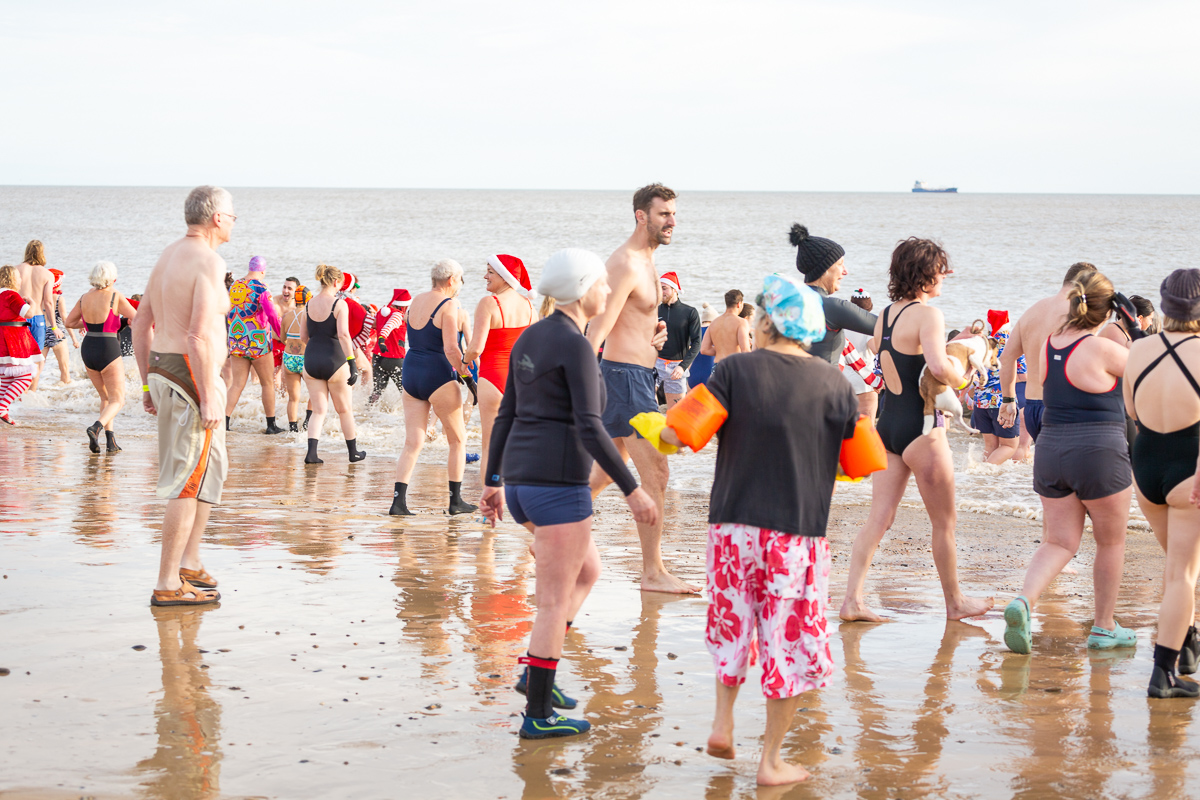 southwold christmas 2023 swim foyers photography 120 1