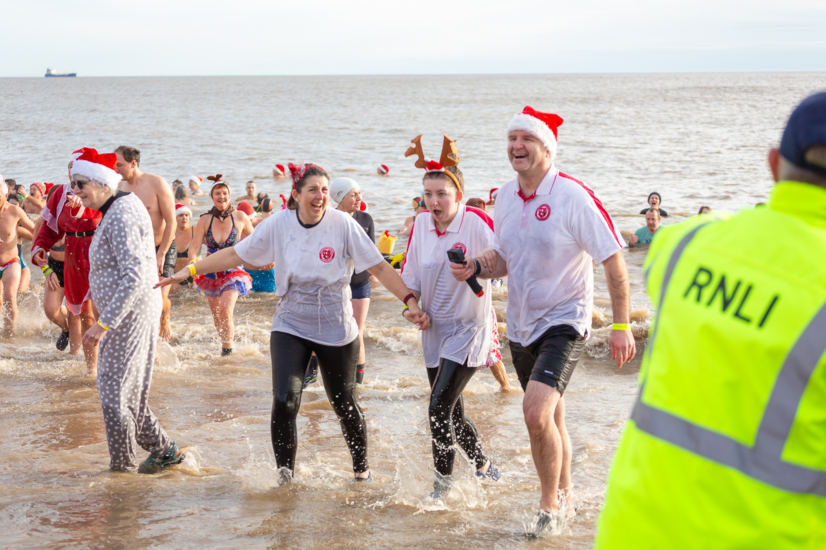 southwold christmas 2023 swim foyers photography 137 1