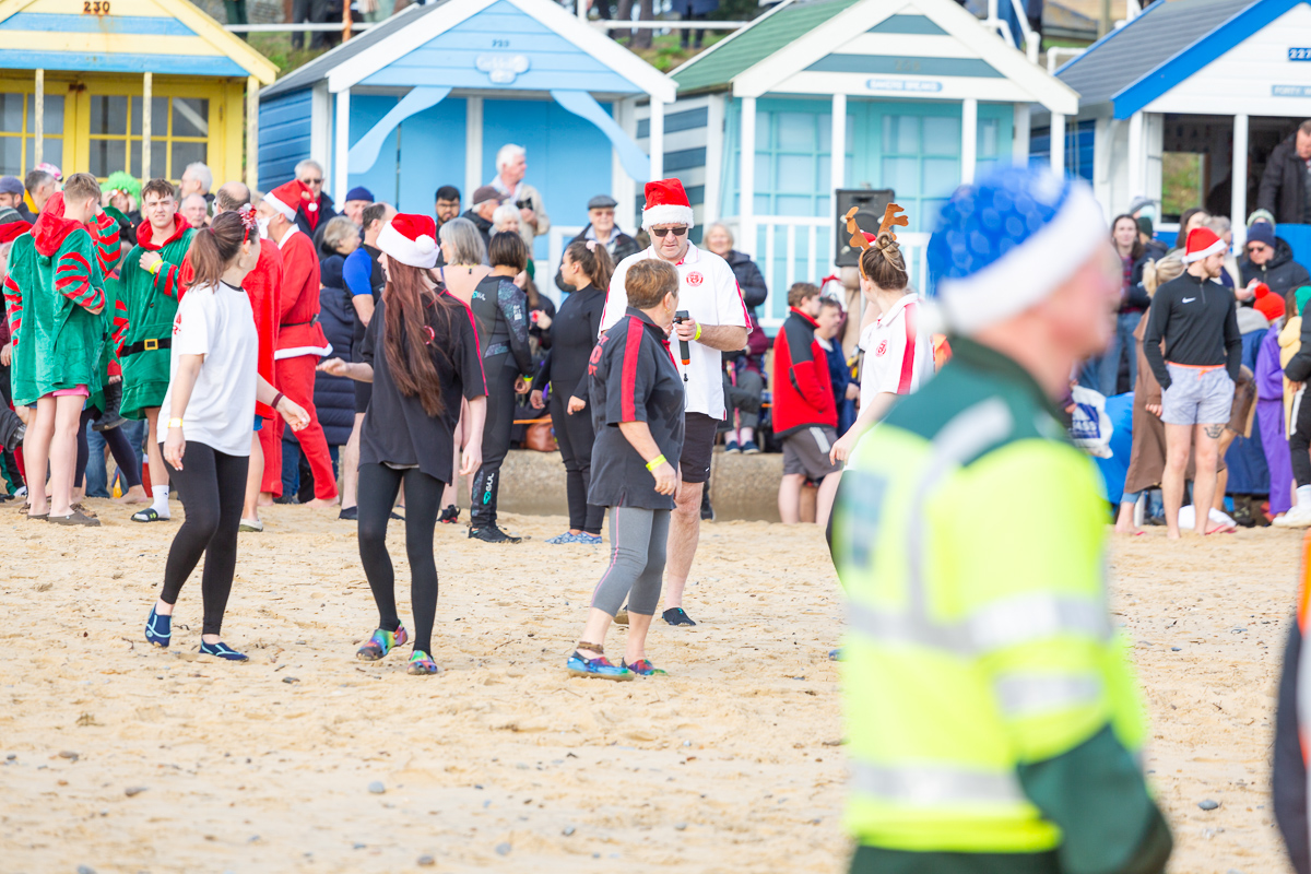 southwold christmas 2023 swim foyers photography 51