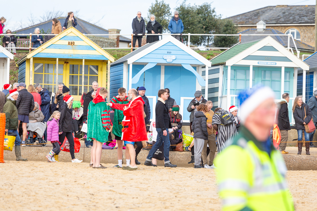 southwold christmas 2023 swim foyers photography 40 1