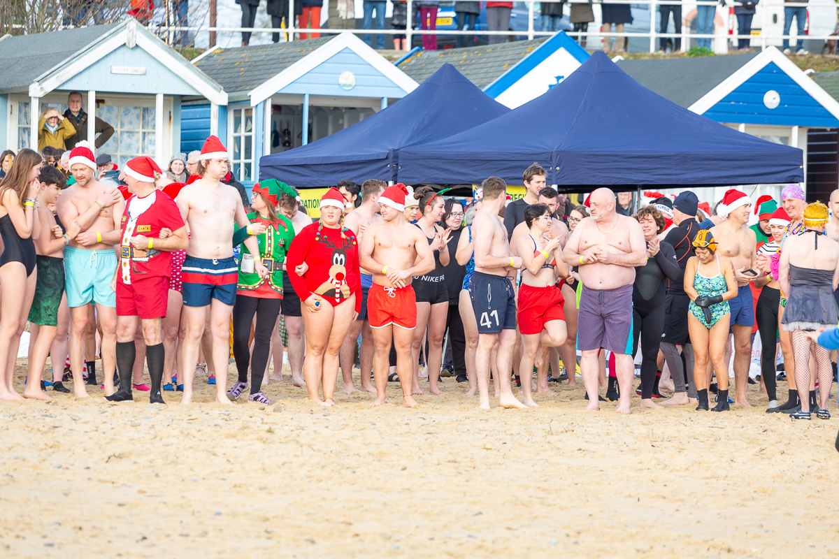 southwold christmas 2023 swim foyers photography 79 1