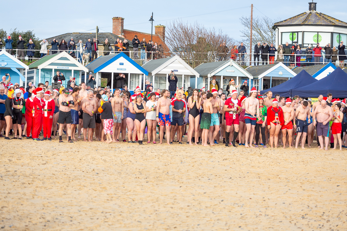 southwold christmas 2023 swim foyers photography 90 1