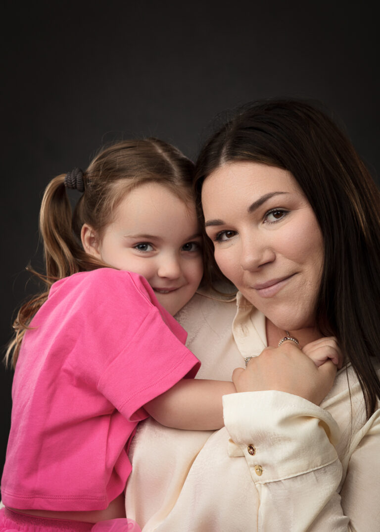 Capturing the Heart of Family: Mother and Daughter Photoshoots at Foyers Photography