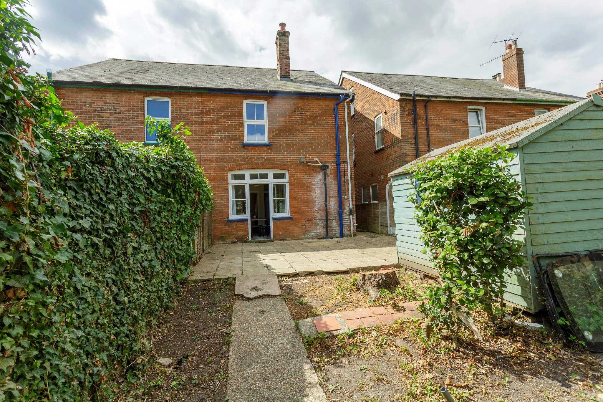 Rear elevation and garden of a Leiston holiday let